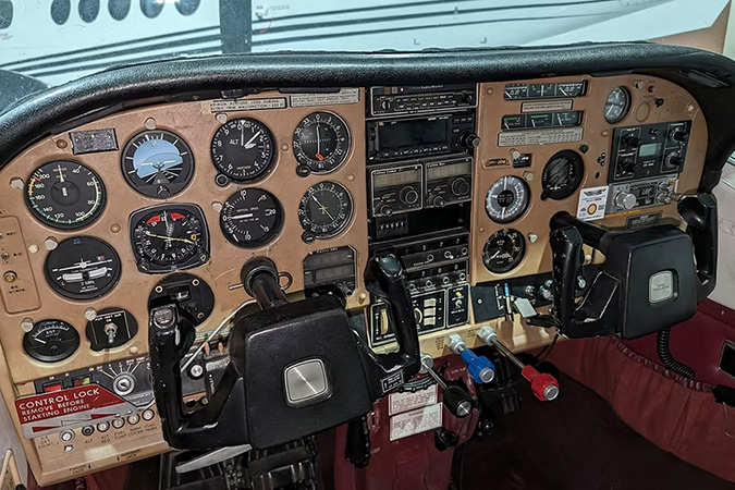 Cessna 210 - G3X and Autopilot Upgrade-2