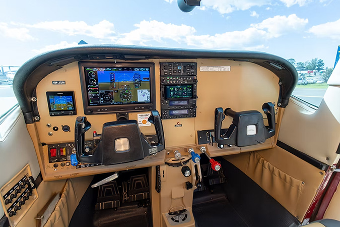 Cessna 210 - G3X and Autopilot Upgrade