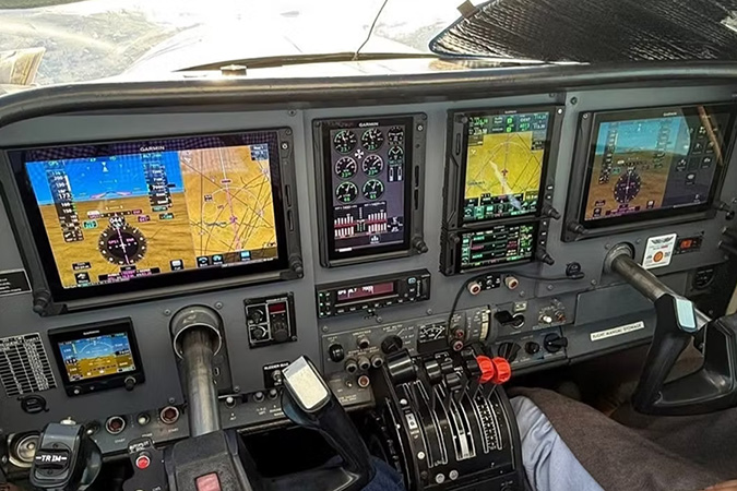 Cessna 310R -Legacy G500